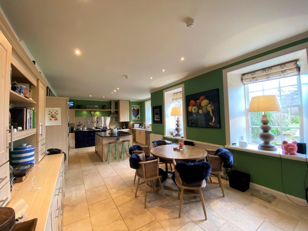Carnell Country Estate & Holiday Cottages In Ayrshire Hurlford ภายนอก รูปภาพ
